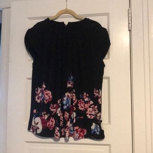 Elle black floral top